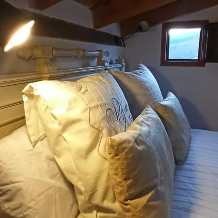 'la Casa De Lola' Casita De Cuento Con Vistas Holiday home *