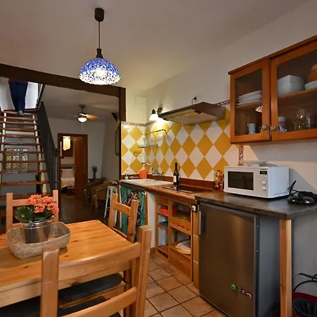 'la Casa De Lola' Casita De Cuento Con Vistas Holiday home Arenas de San Pedro