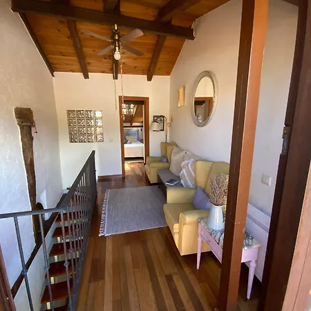 Дом отдыха 'la Casa De Lola' Casita De Cuento Con Vistas